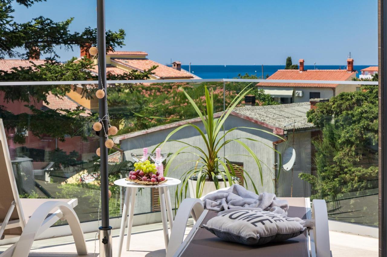 Villa Elena Deluxe Mit Whirlpool Und Beheiztem Pool Am Meer Und Wunderschoenen Blick Auf Die Brijuni Inseln Fažana Exterior foto